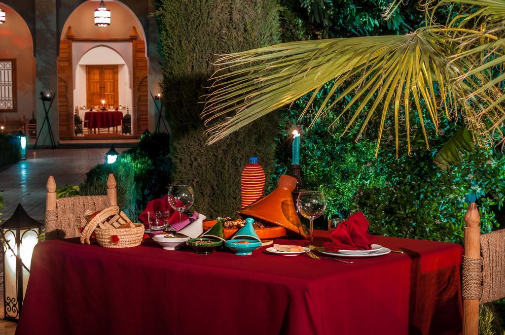 Riad Sougtani Tazrou Exterior photo